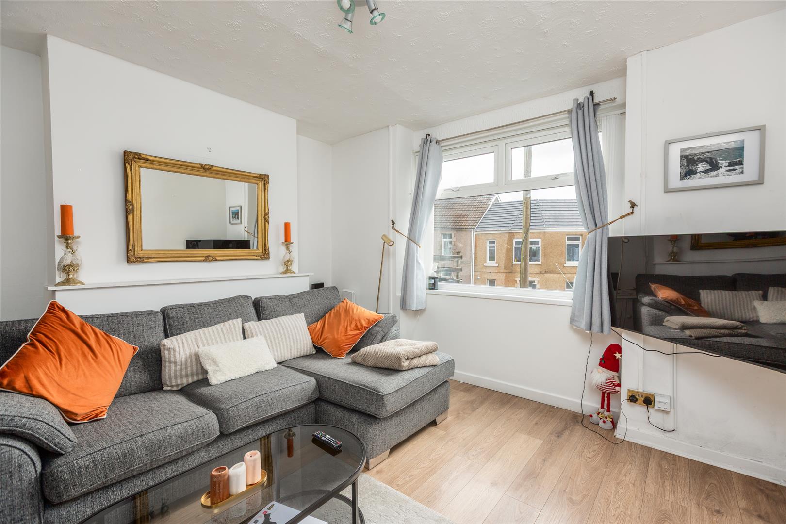 Kinley Street, St. Thomas, Swansea, SA1 8HE